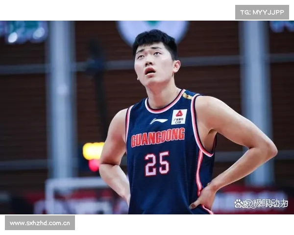 刚果金篮球新星崛起 身高2米21臂展2米50成非洲NBA新希望 刚果金篮球新星崛起 身高2米21臂展2米50成非洲NBA新希望